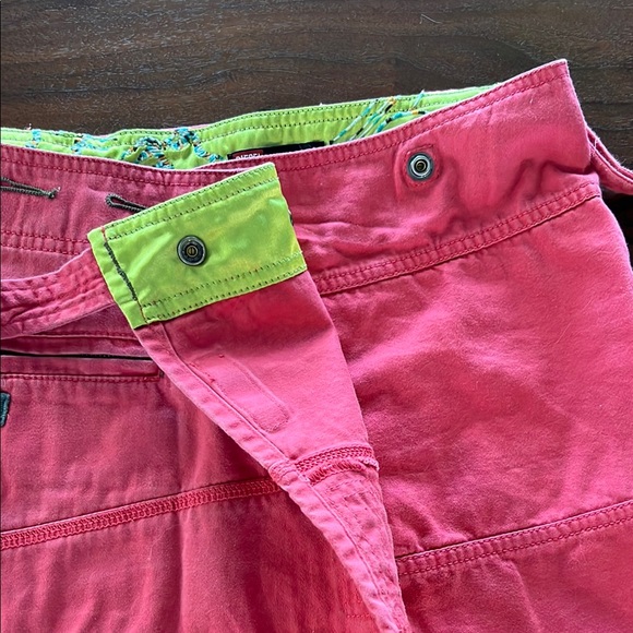 Diesel Vintage Coral Mini Skirt with Wrap-Around Design - Picture 6 of 10